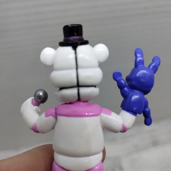 Funtime Freddy - 2017 Funko Action Figure - Five Nights at Freddy's - Picture 5 of 9